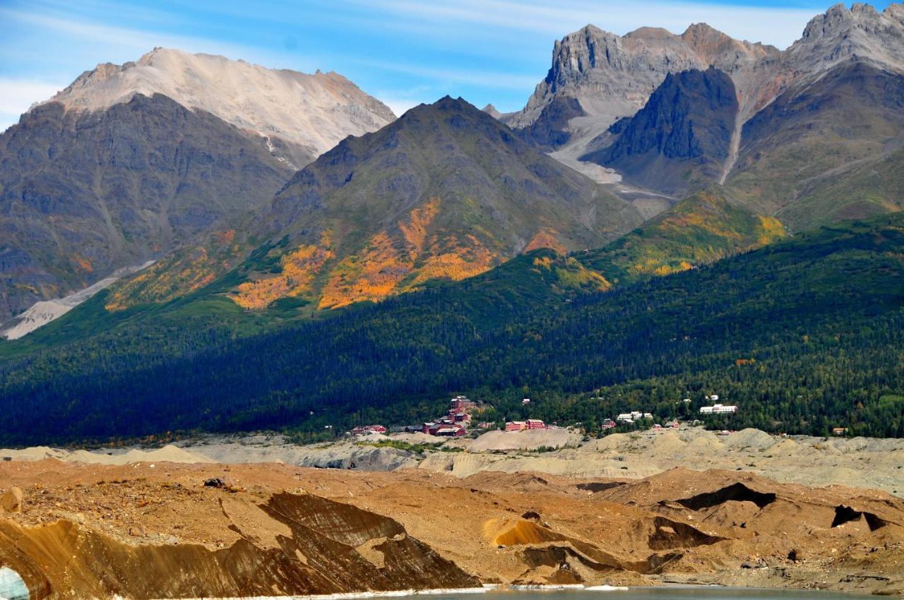 Blackburn Cabins - Mccarthy, Alaska エクステリア 写真