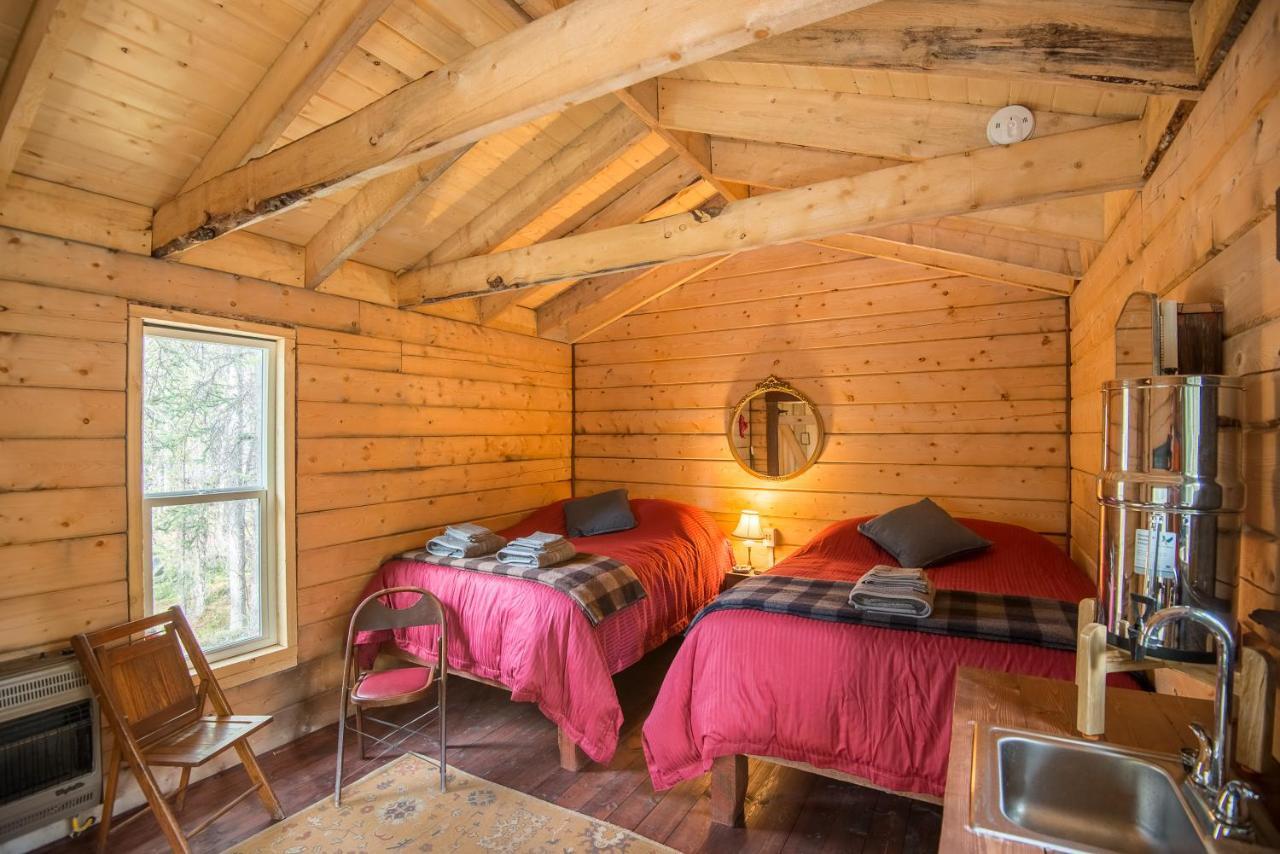 Blackburn Cabins - Mccarthy, Alaska エクステリア 写真