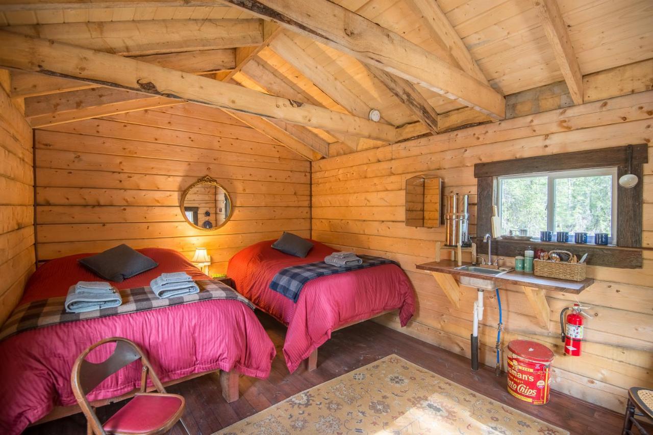 Blackburn Cabins - Mccarthy, Alaska エクステリア 写真
