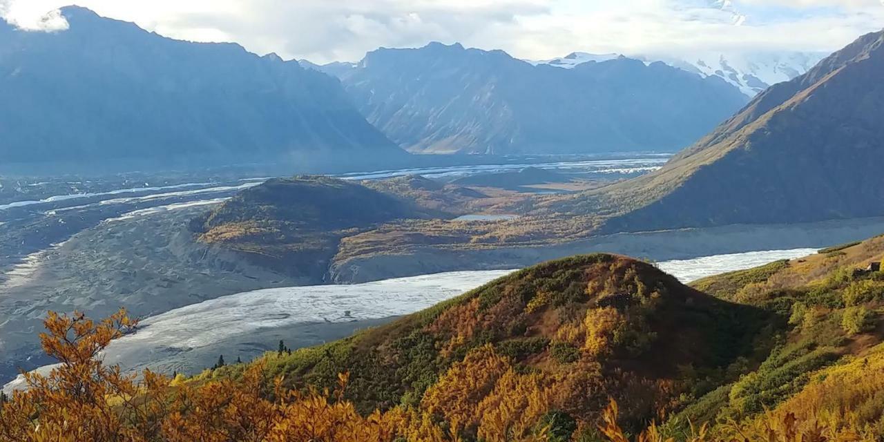 Blackburn Cabins - Mccarthy, Alaska エクステリア 写真